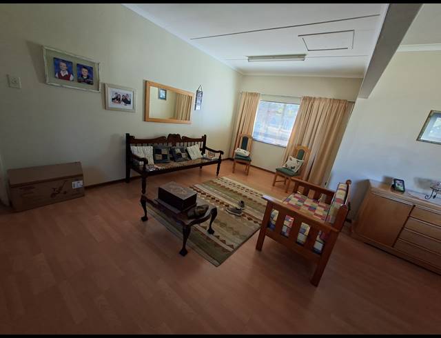3 BEDROOM HOUSE FOR SALE IN BOSKLOOF